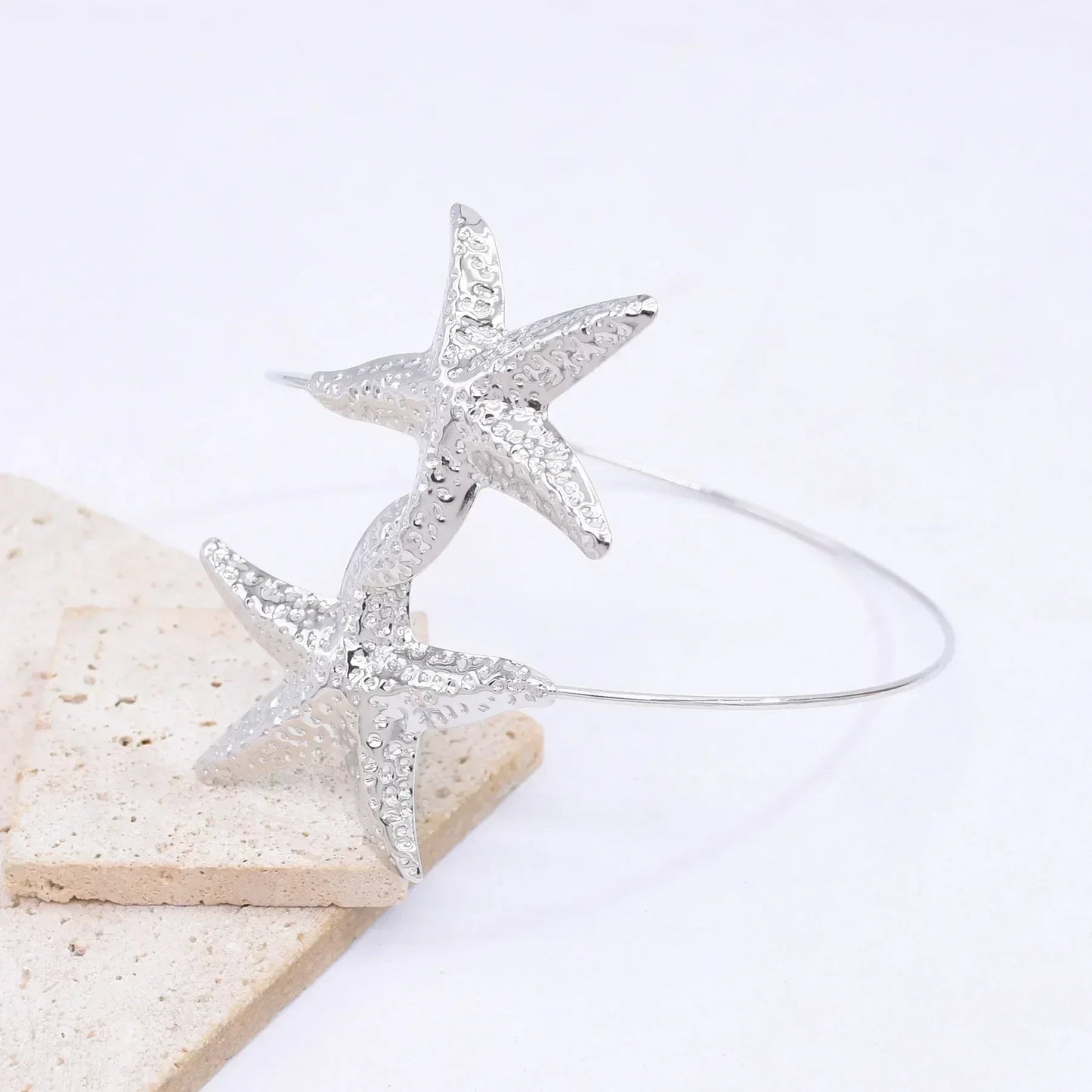 Golden Alloy 2-Starfish Arm Bracelet – Women’s Summer Accessory