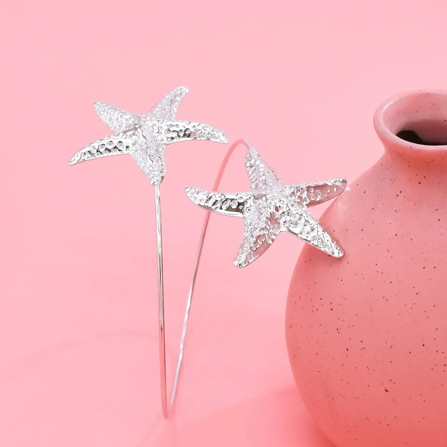 Golden Alloy 2-Starfish Arm Bracelet – Women’s Summer Accessory