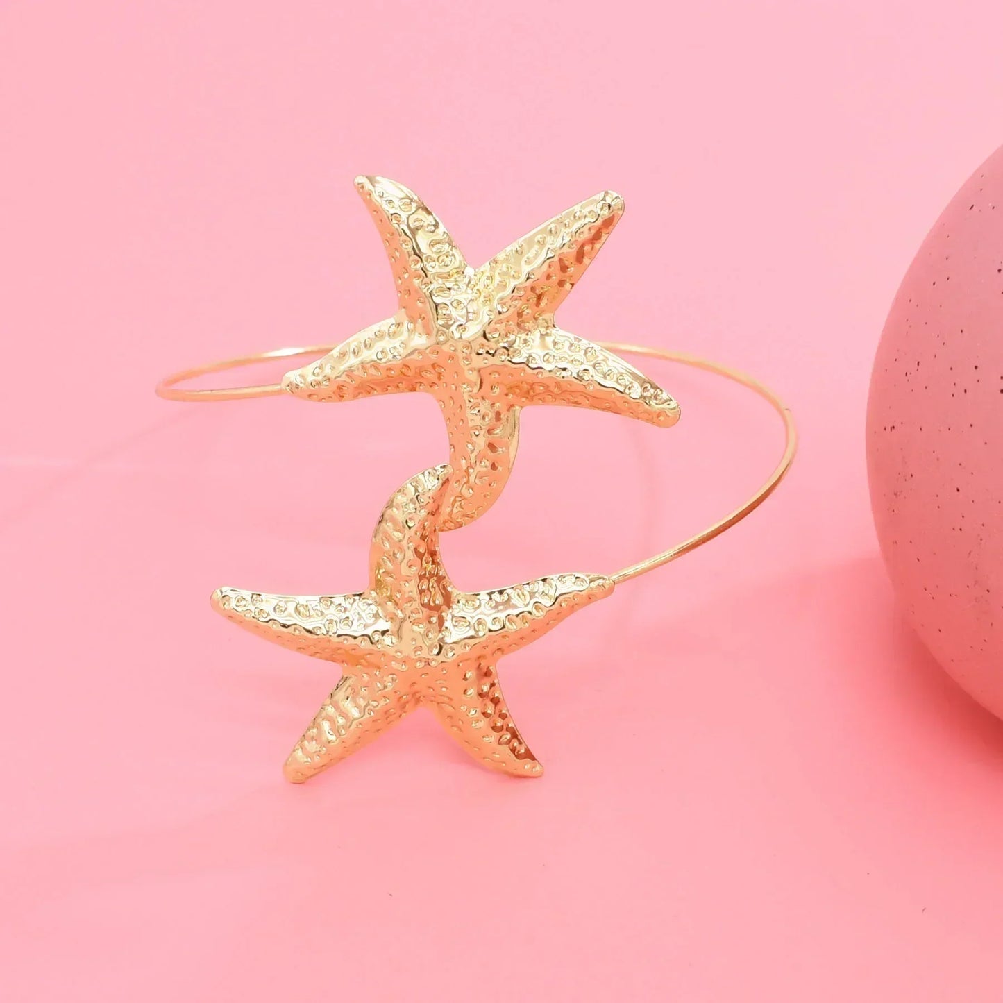 Golden Alloy 2-Starfish Arm Bracelet – Women’s Summer Accessory